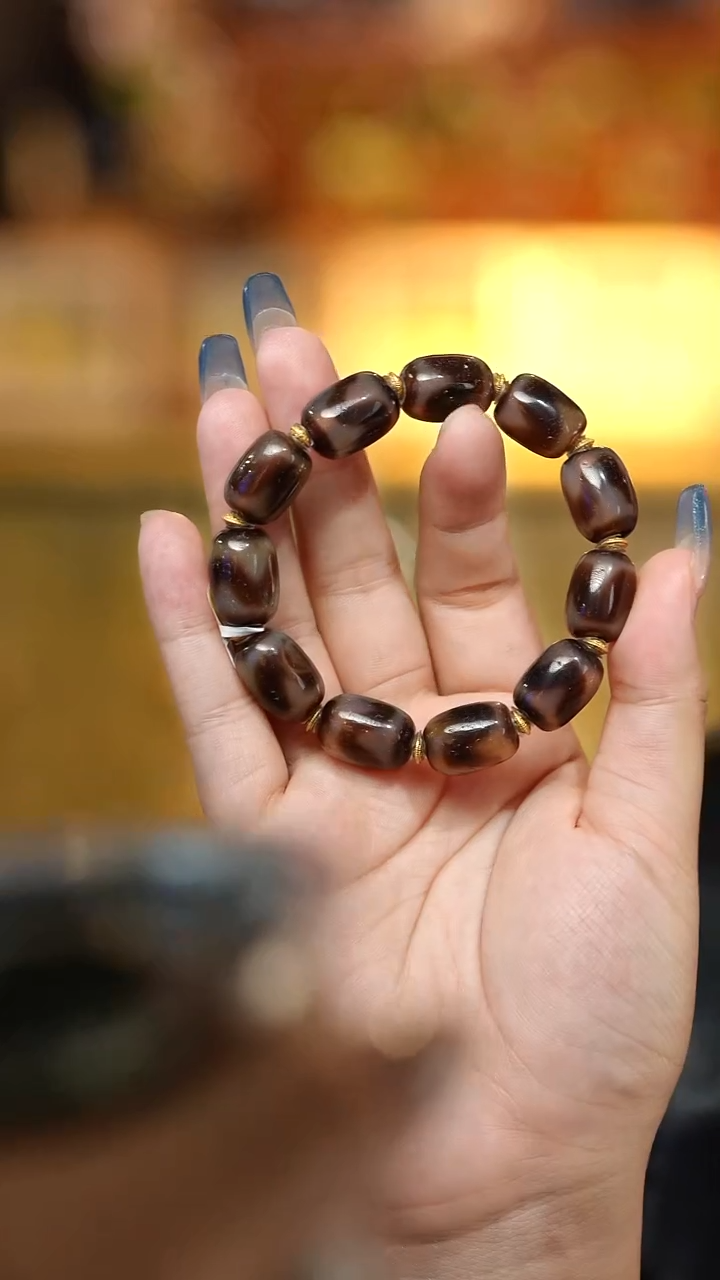 未镶嵌颈饰玛瑙/玉髓（覆膜）Q33447多样性发其一