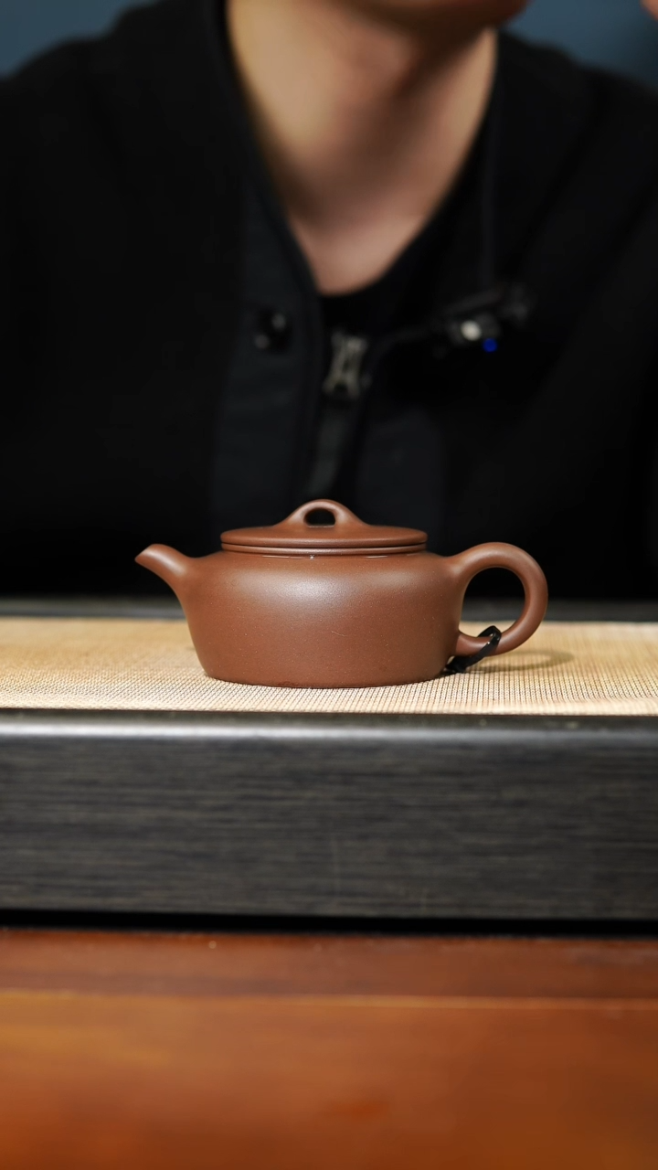 【闪购商品】紫砂茶壶紫泥大彬诗意，130cc