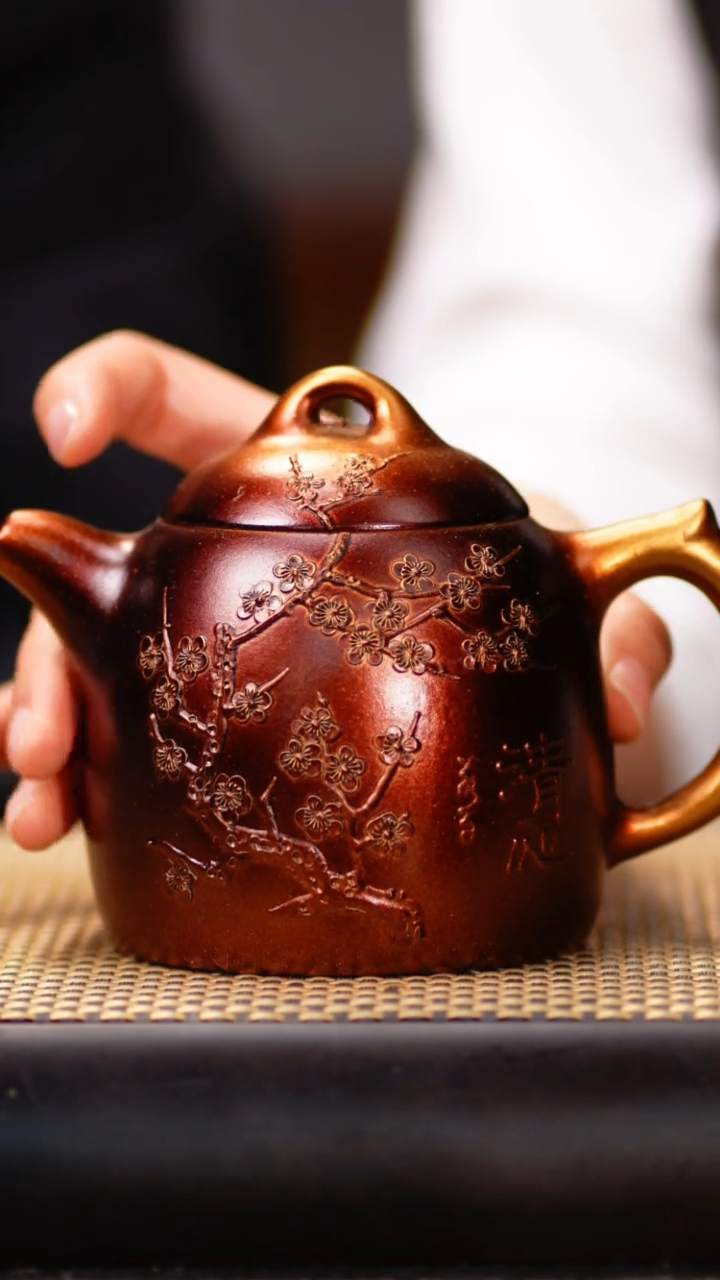 YHY39金贝烧秦权