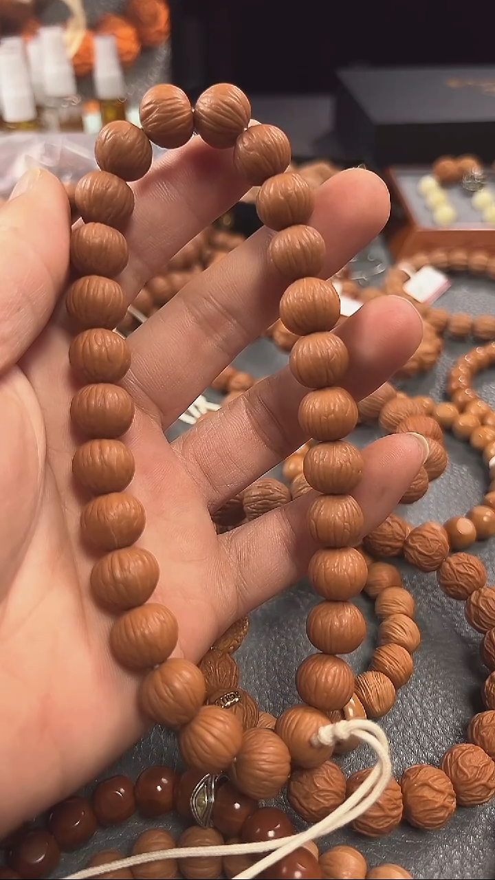 吊坠猴头核桃土豪手持