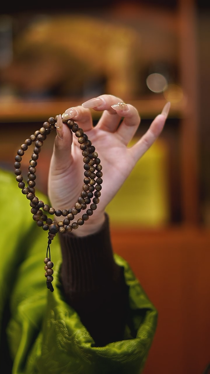 沉香手串6mm指天椒圆珠多圈10g+多样性发一