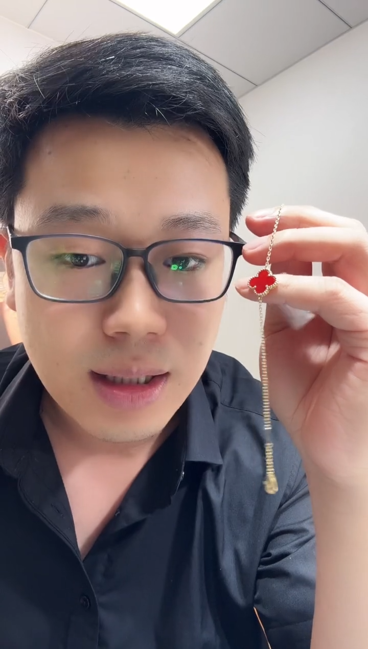 玛瑙/玉髓手链18K金镶嵌红色k黄，单花四叶草手链GHJ