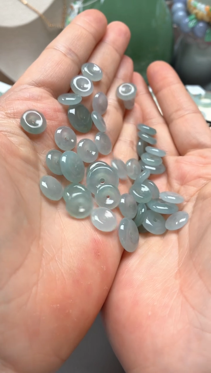 颈饰未镶嵌翡翠翡翠平安扣多样性发货