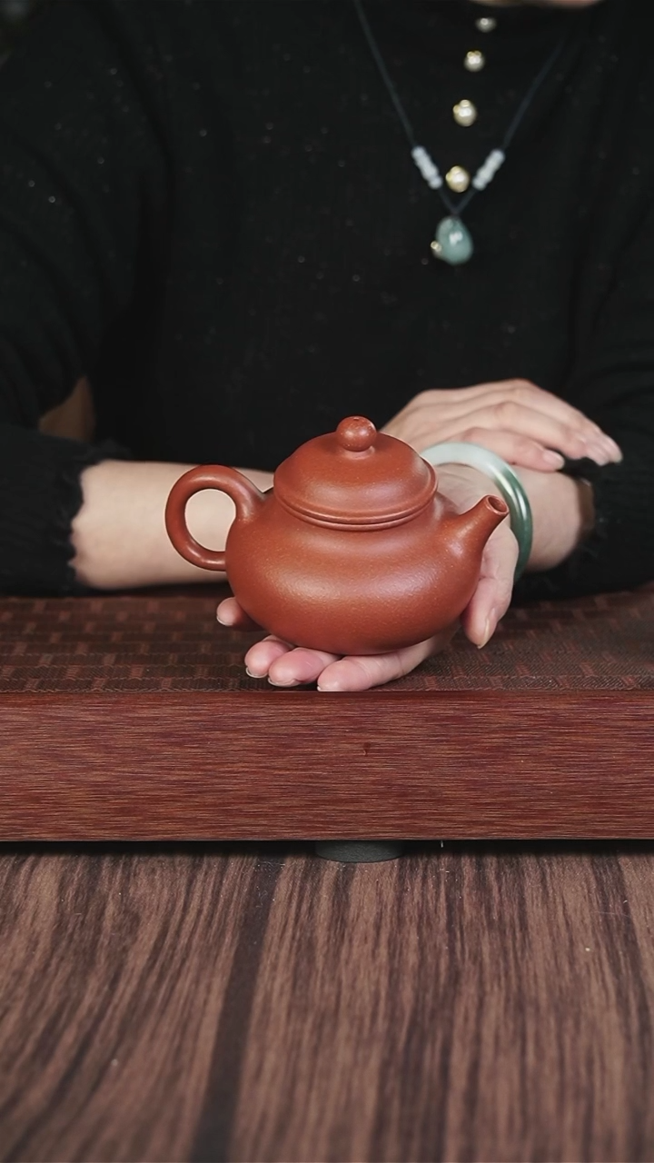 【闪购商品】紫砂茶壶xll  红降坡  容天