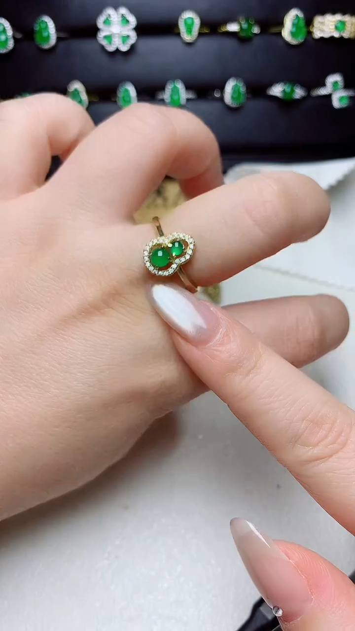 翡翠戒指银S925镶嵌天然翡翠s925银镶嵌 