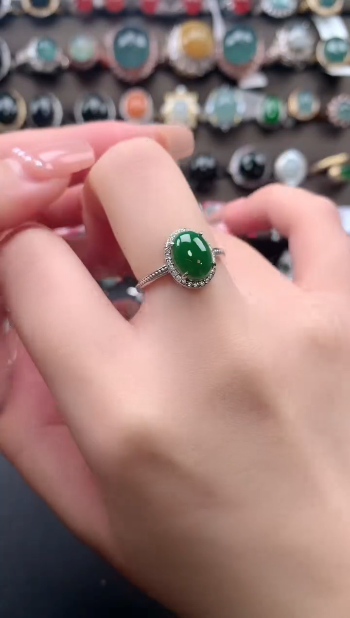 【闪购商品】翡翠戒指银S925镶嵌8352