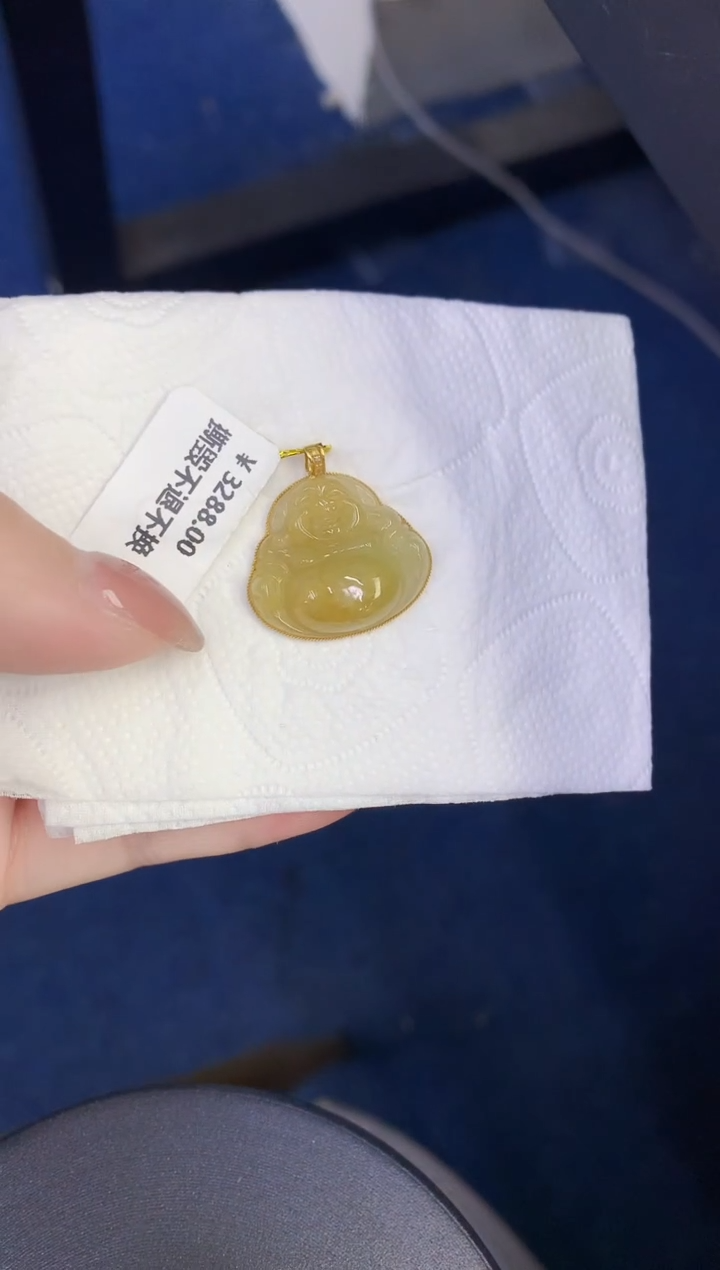 颈饰18K金镶嵌翡翠缅甸天然翡翠A货
