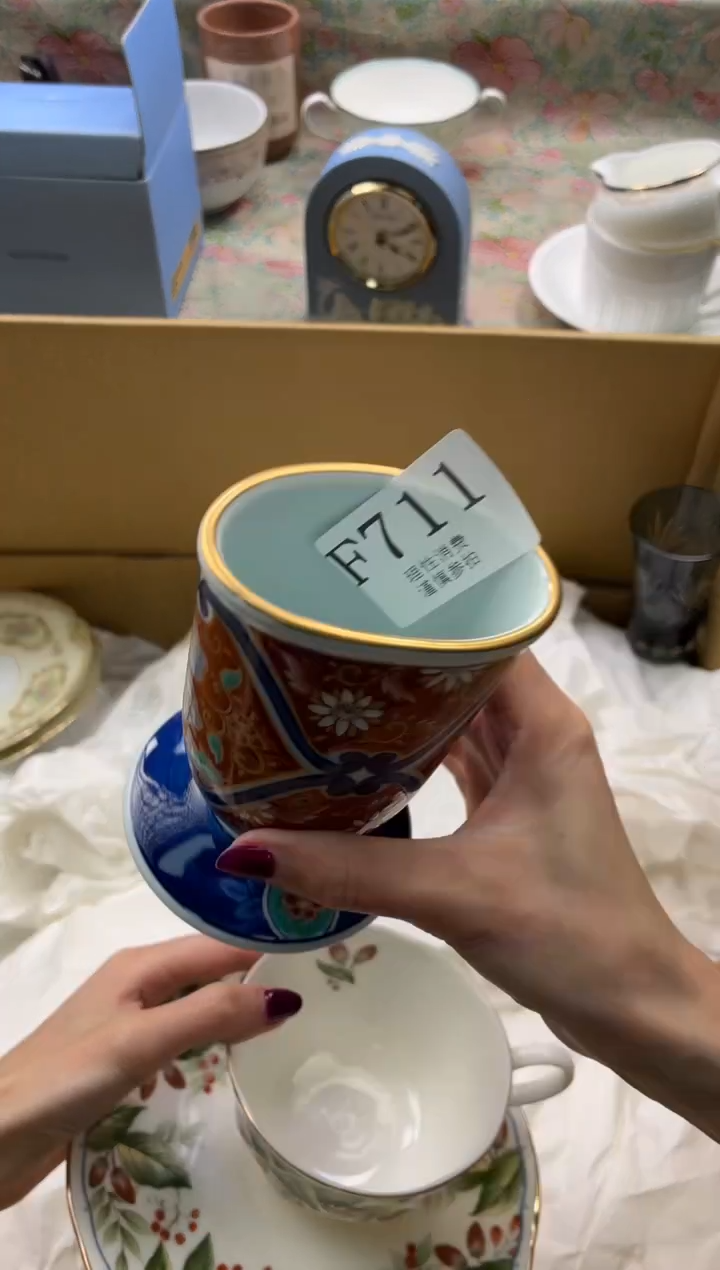 瓷片?***天       F711