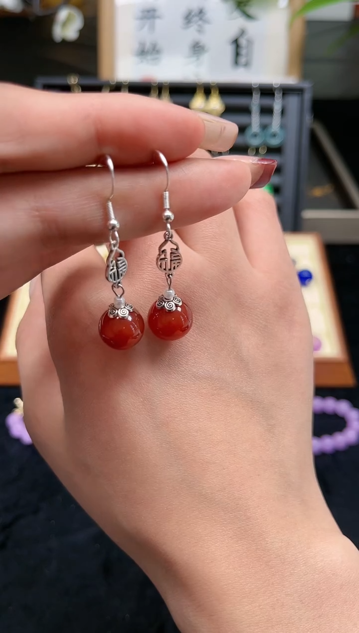 【闪购商品】南红玛瑙耳饰银S925镶嵌209000