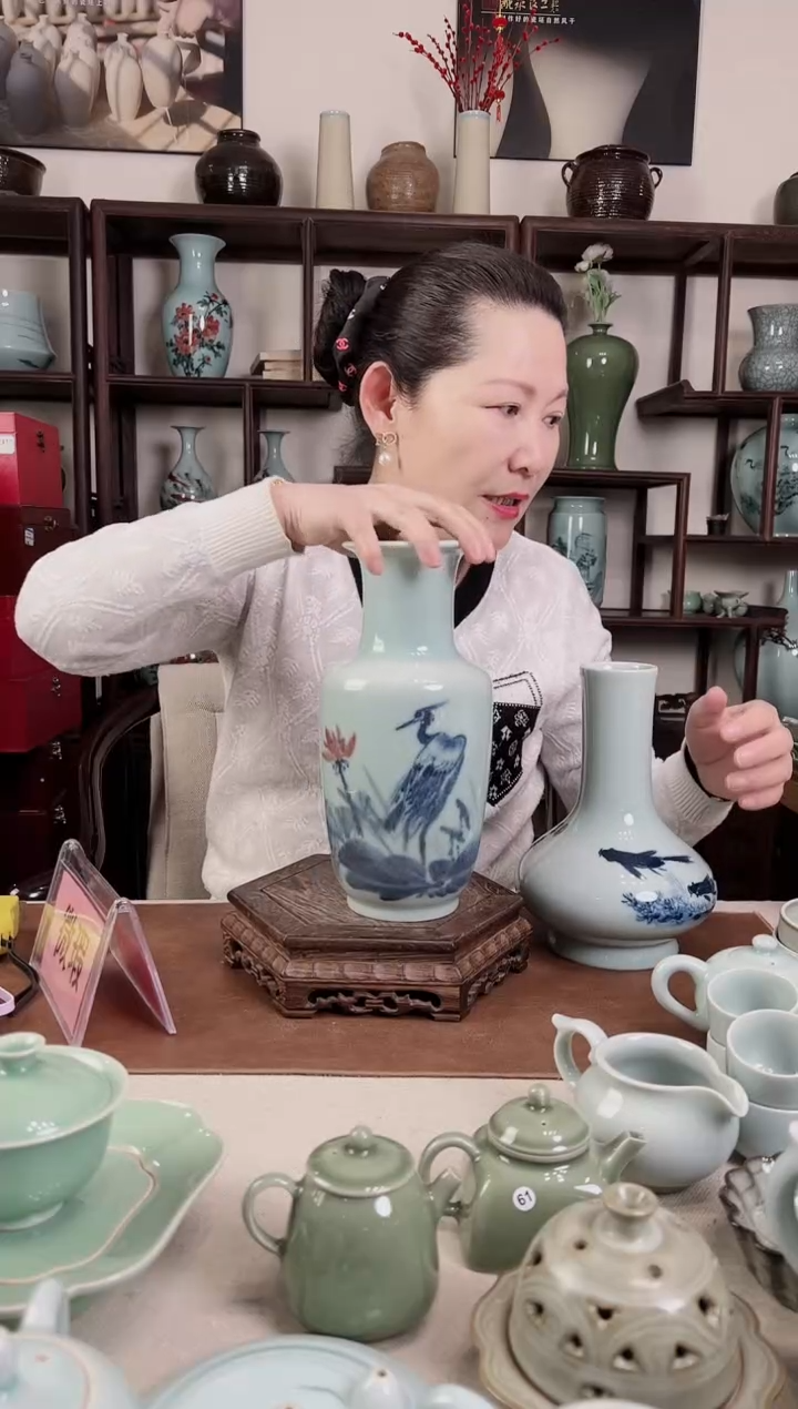【闪购商品】杯釉中彩 折扣瓶（一鹭莲升）杨