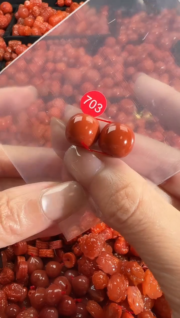 颈饰未镶嵌南红玛瑙12