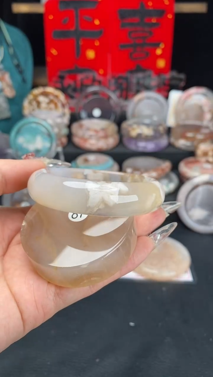 【闪购商品】石英质玉手镯（圆镯）未镶嵌56.9