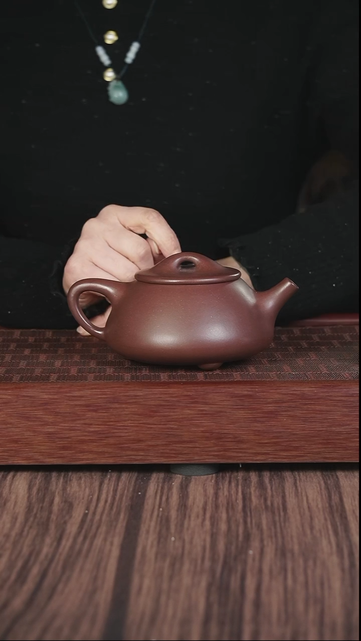 【闪购商品】紫砂茶壶lxc  紫泥 大景舟石瓢