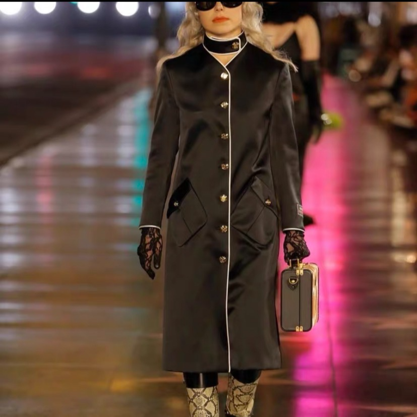 全新未使用 GUCCI/古驰 H14391 黑色金扣长袖大衣外套44 L 带吊牌