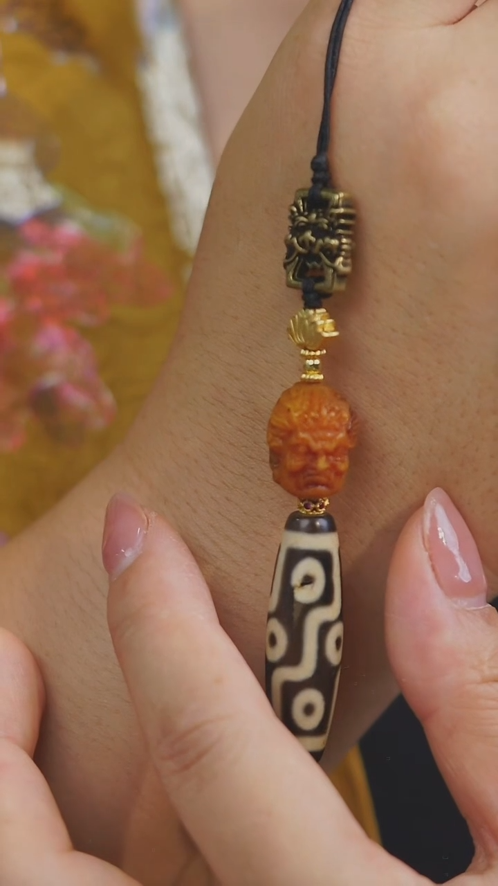 玛瑙/玉髓挂件未镶嵌多样性发其一