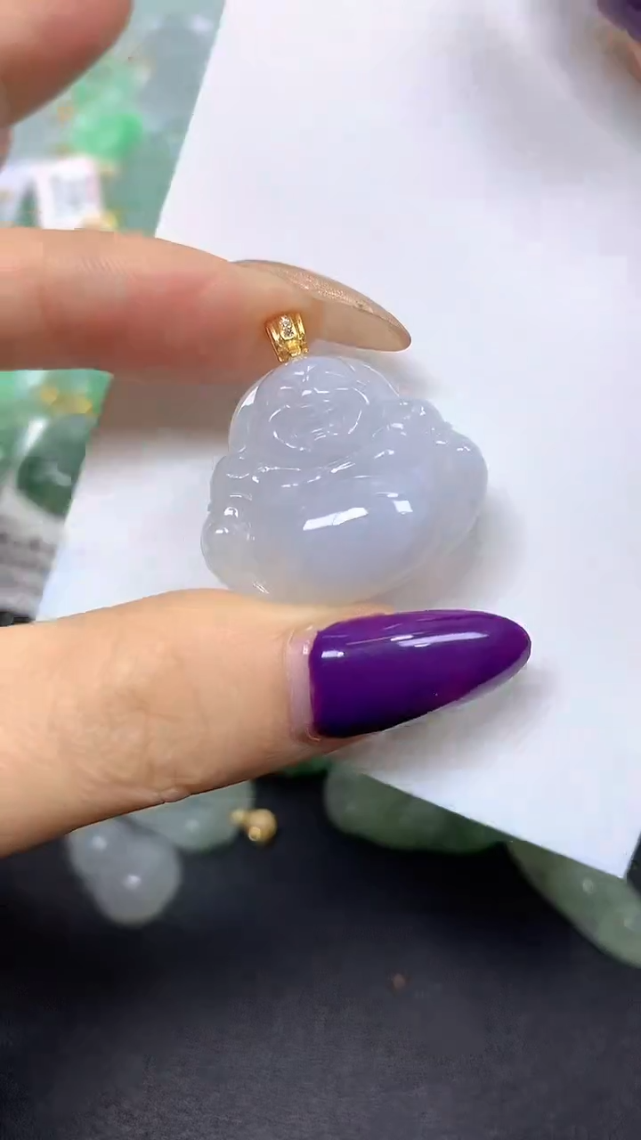 颈饰未镶嵌翡翠 