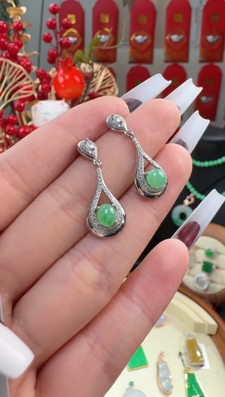 【闪购商品】翡翠颈饰未镶嵌耳饰