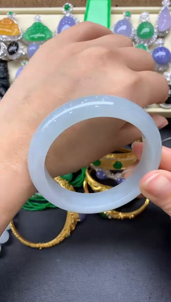 【闪购商品】翡翠手镯未镶嵌611-中国好珍宝