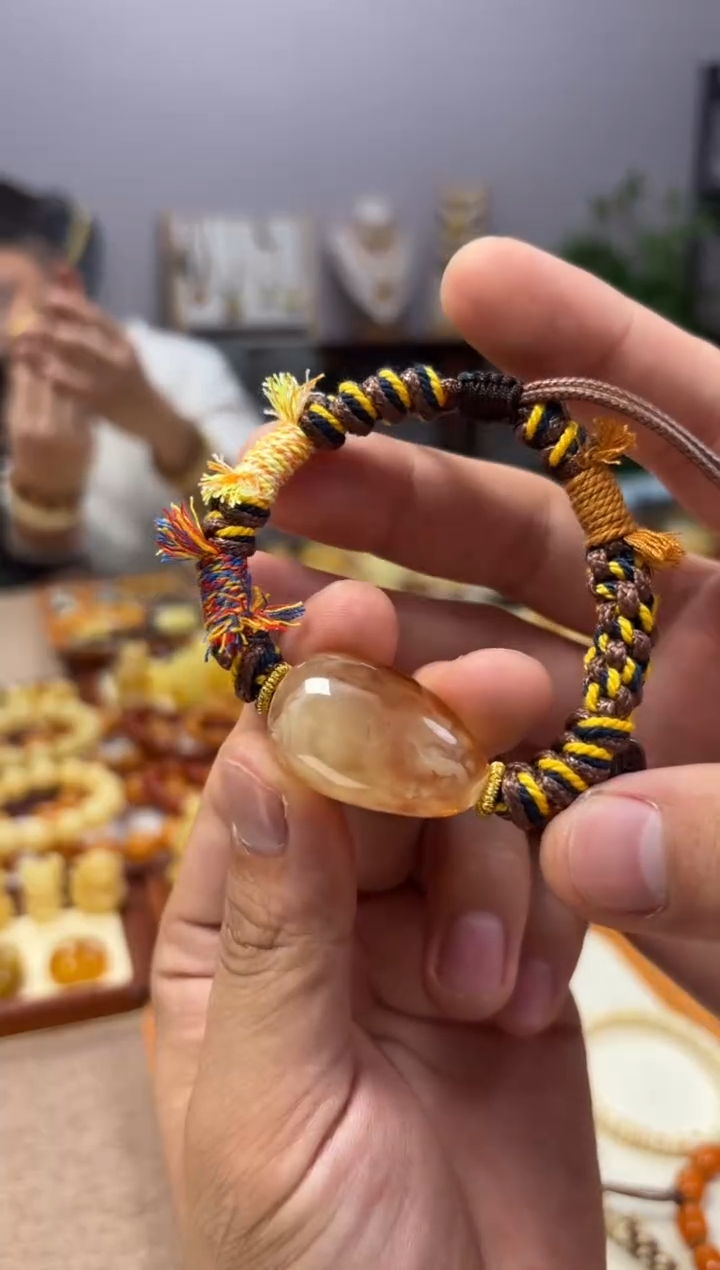 【闪购商品】蜜蜡裸石未镶嵌手绳