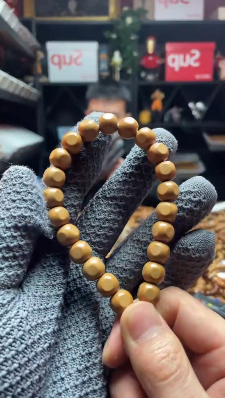 手串猴头核桃顿****饭023  猴头手串 包玩红 包毕业 性价比