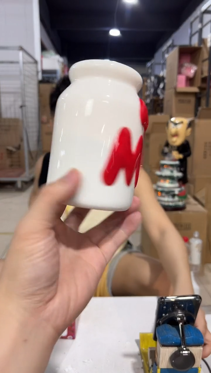 瓷片原盒kt猫50周年奶瓶造型水杯
