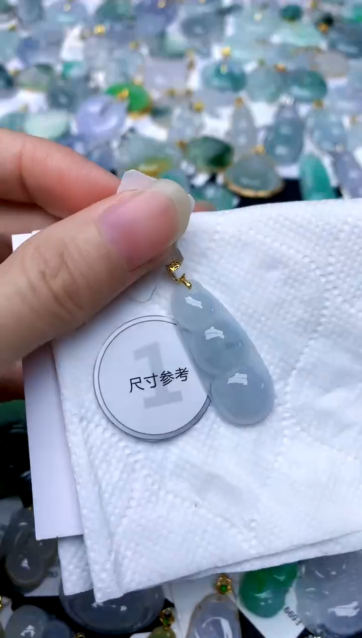 颈饰银S925镶嵌翡翠天然A货翡翠