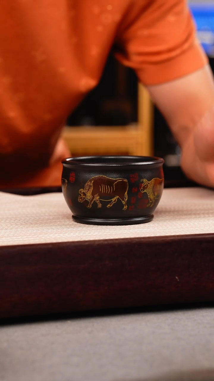 茶壶紫砂原矿石黄 五牛杯