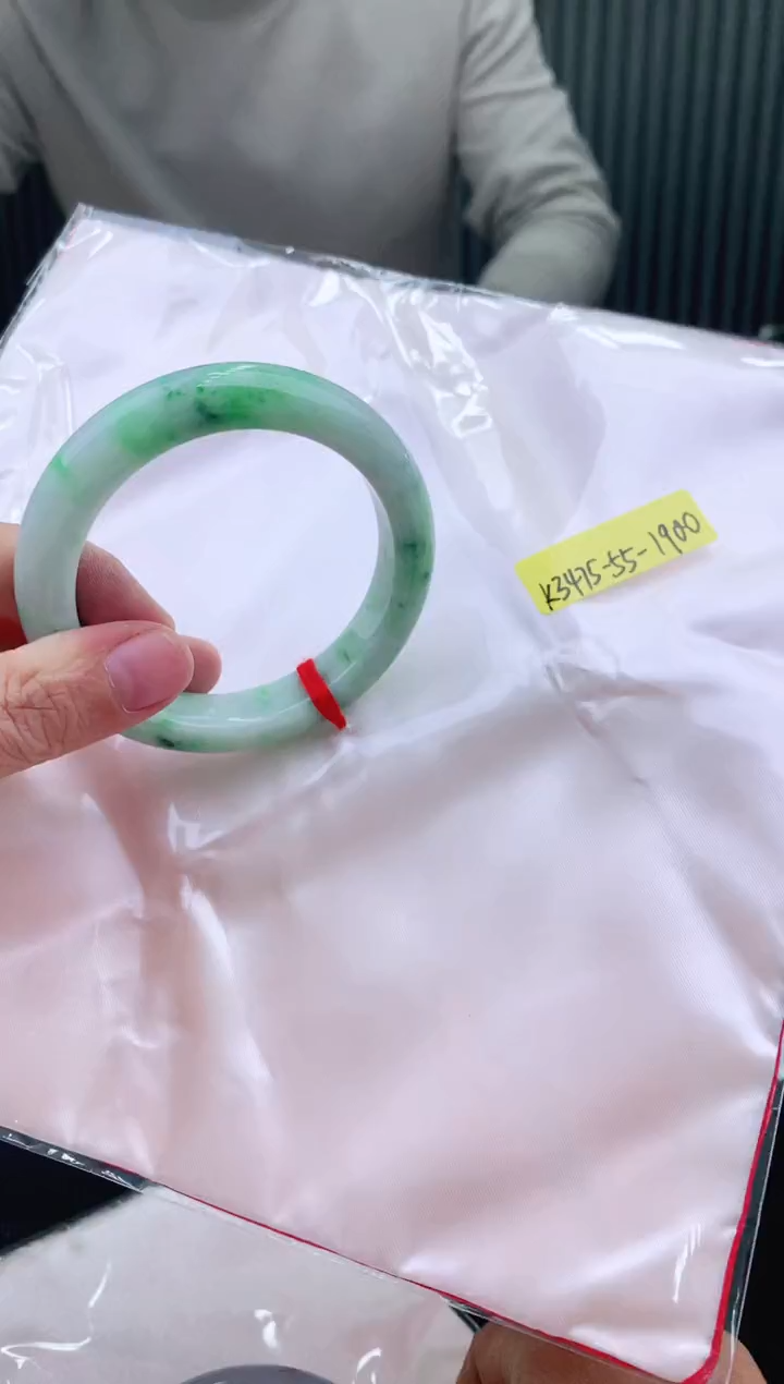 未镶嵌手镯翡翠55