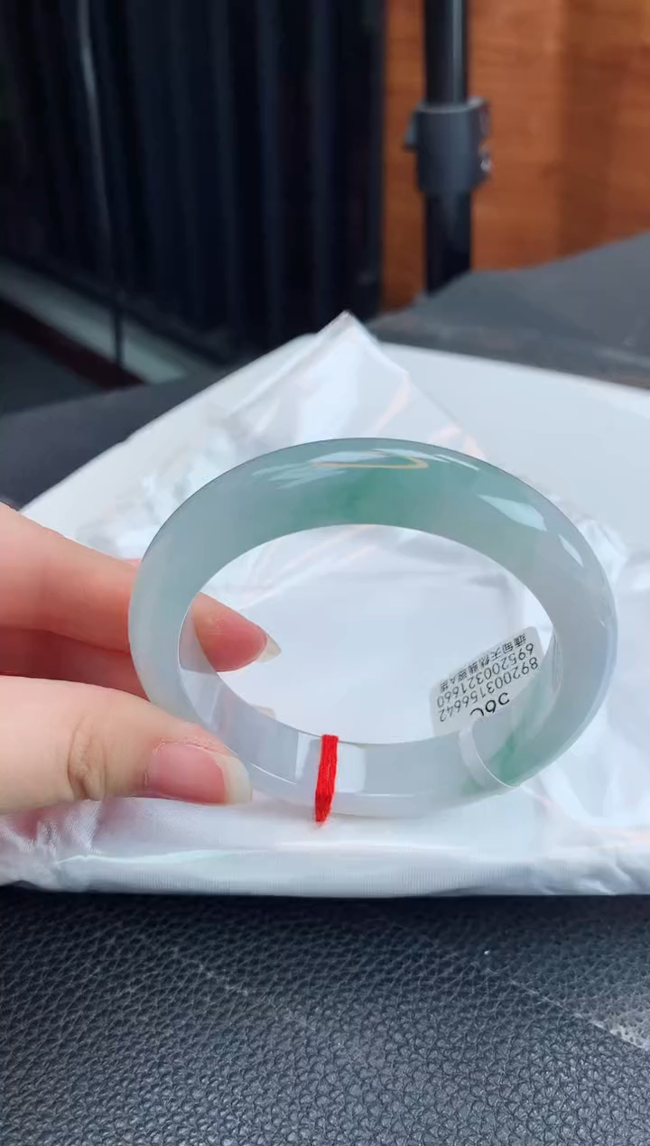 【闪购商品】翡翠手镯未镶嵌缅甸天然翡翠A货手镯