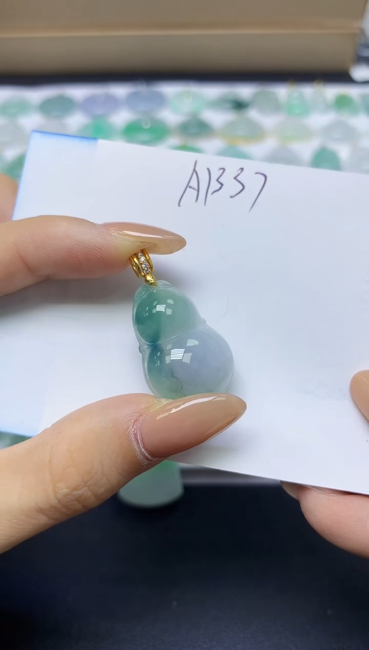 颈饰未镶嵌翡翠天然缅甸A货翡翠百元以上9元证书费自理