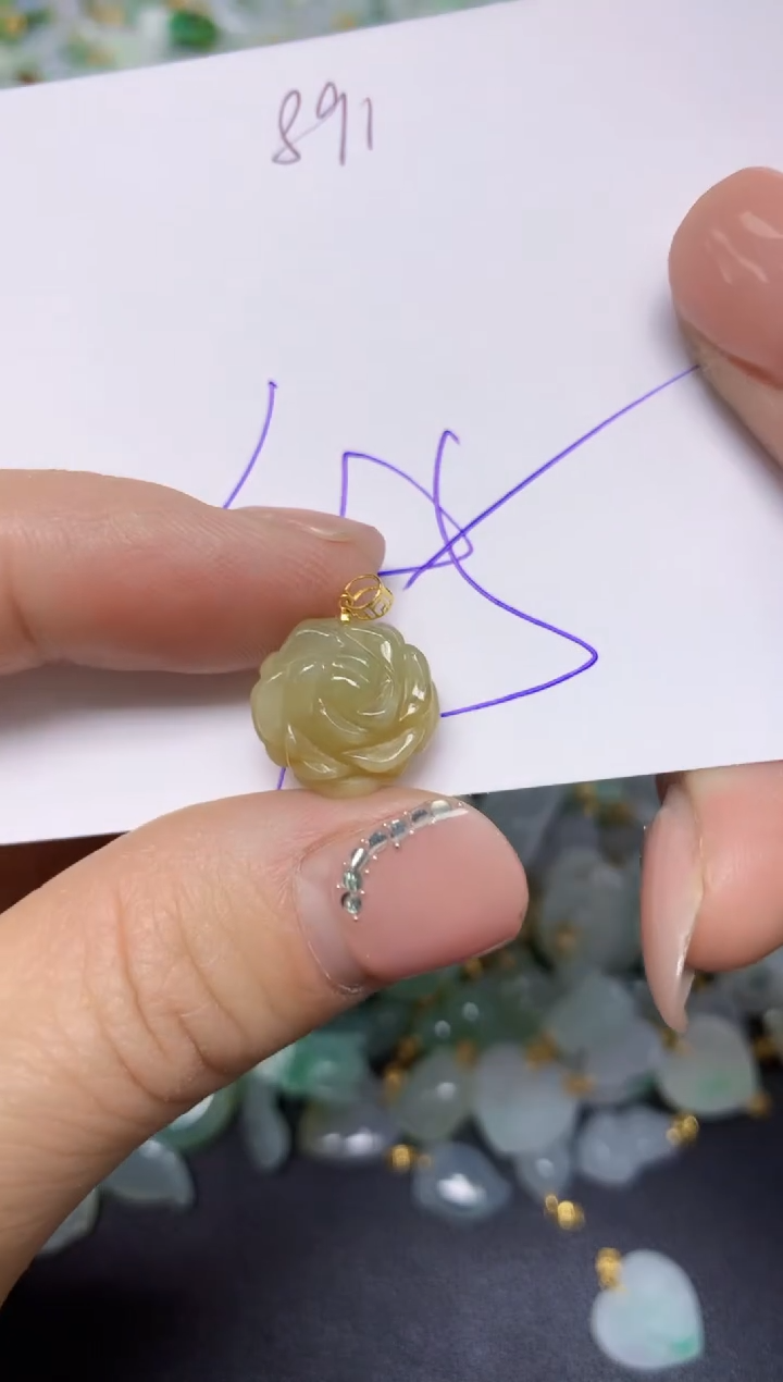 【闪购商品】翡翠挂件18K金镶嵌 天然翡翠A货