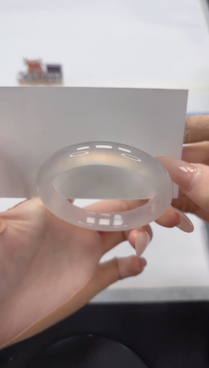 【闪购商品】石英质玉手镯未镶嵌A205-54.3