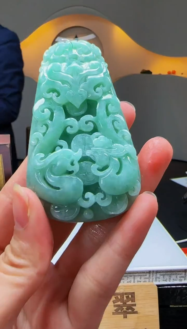 【闪购商品】定制翡翠未镶嵌Q03612翡翠毛货