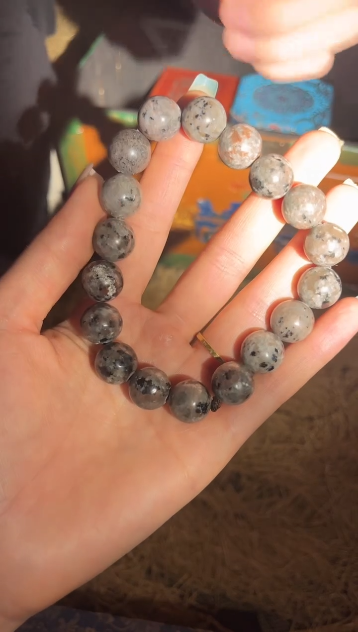 【闪购商品】【闪购商品】灰色石手串