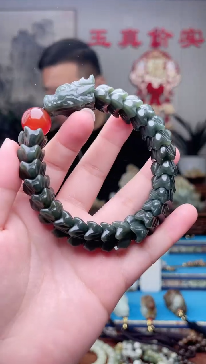 和田玉未镶嵌挂件1