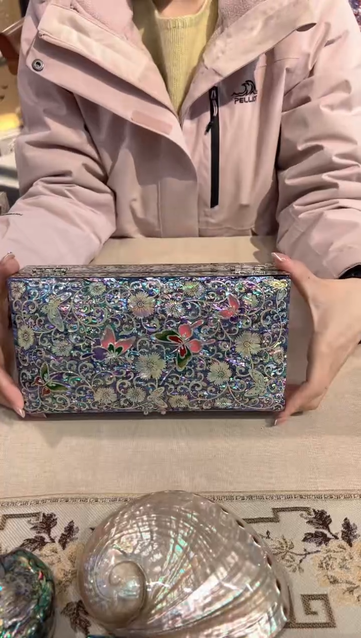 【闪购商品】全满螺黑金鲍弘贝雅螺钿漆器文化馆