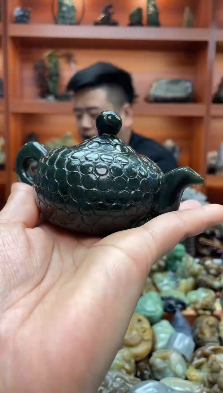 未镶嵌和田玉摆件仅**忆1