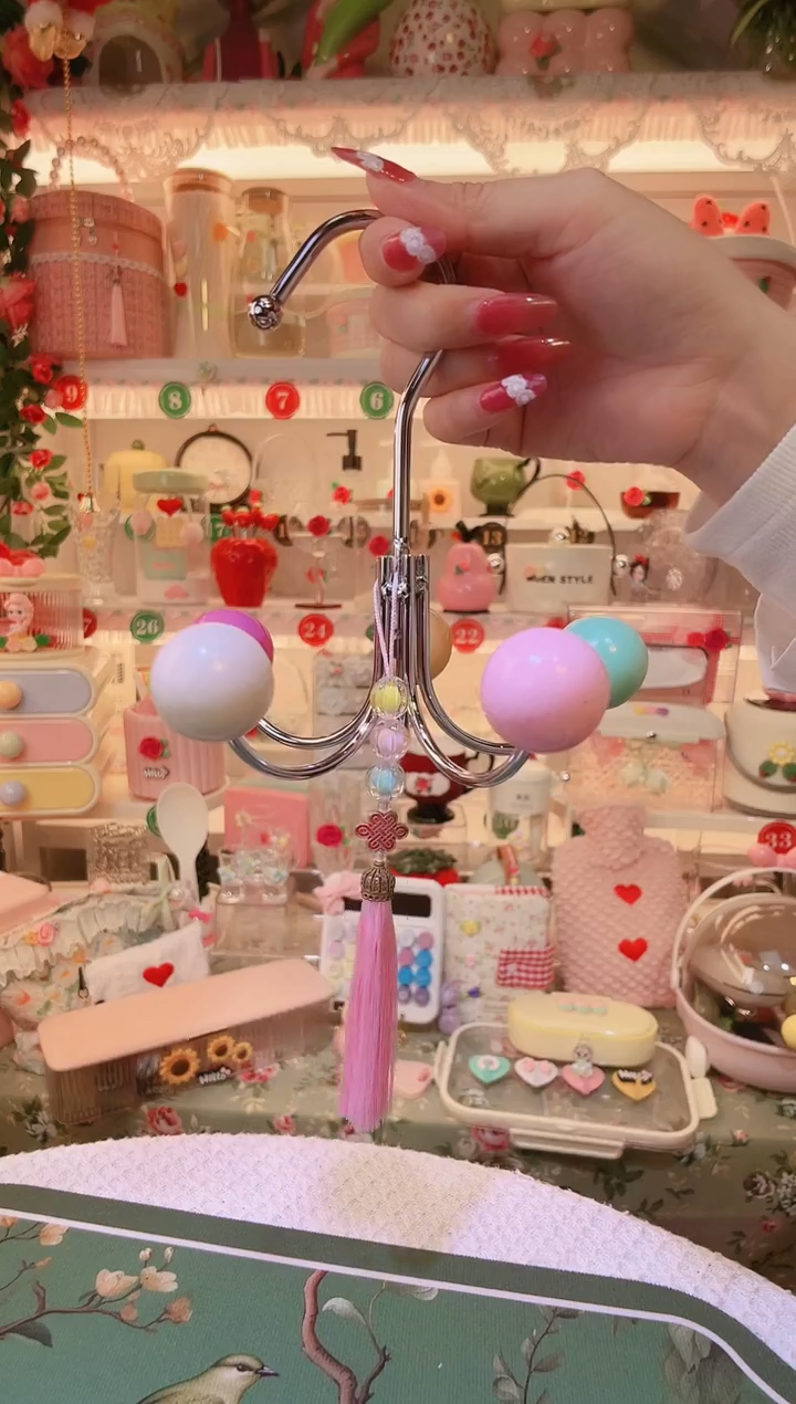 旋转挂衣钩——手工制作品质好！
