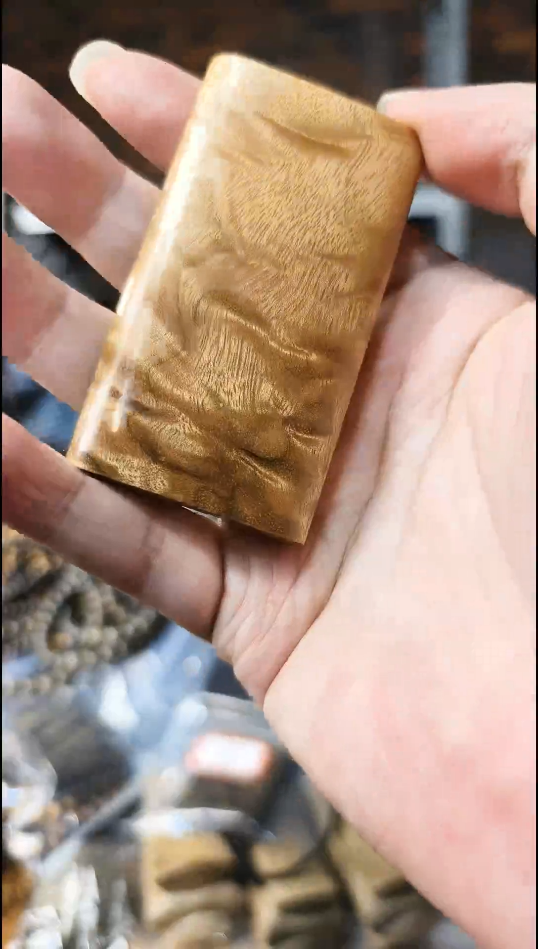 【闪购商品】金丝楠无事牌手把件