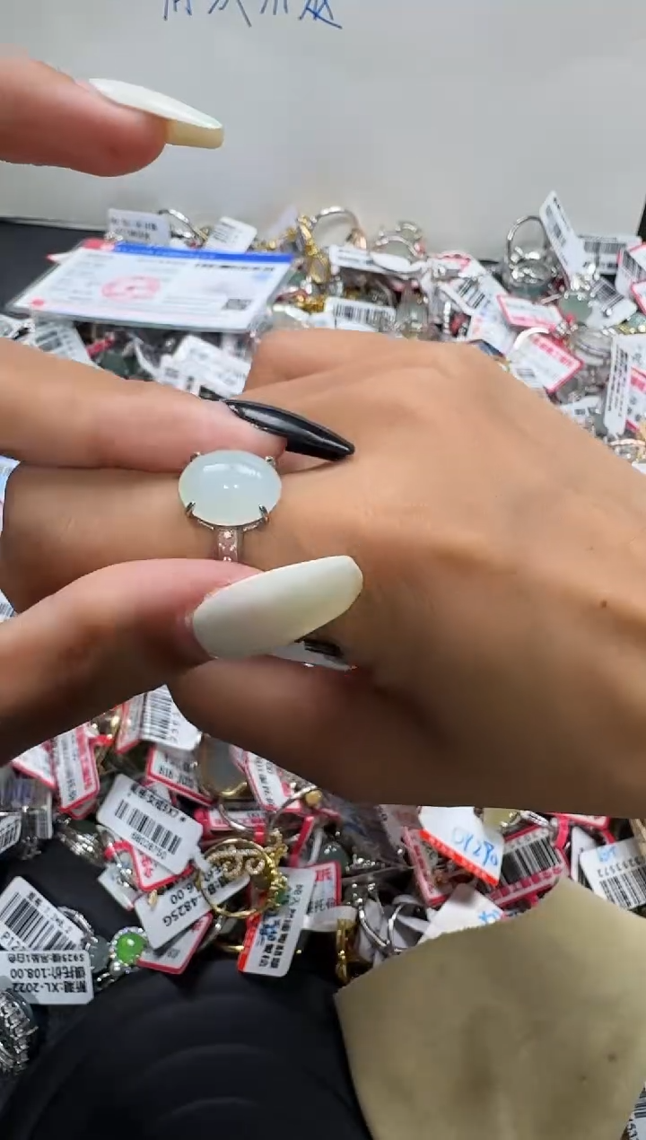 翡翠戒指银S925镶嵌戒指495