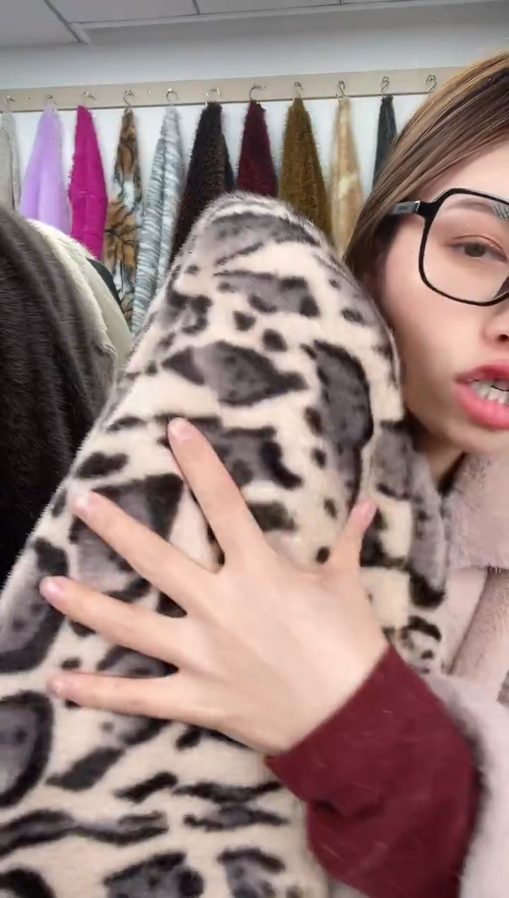 狐狸毛B104尺寸1.8*2