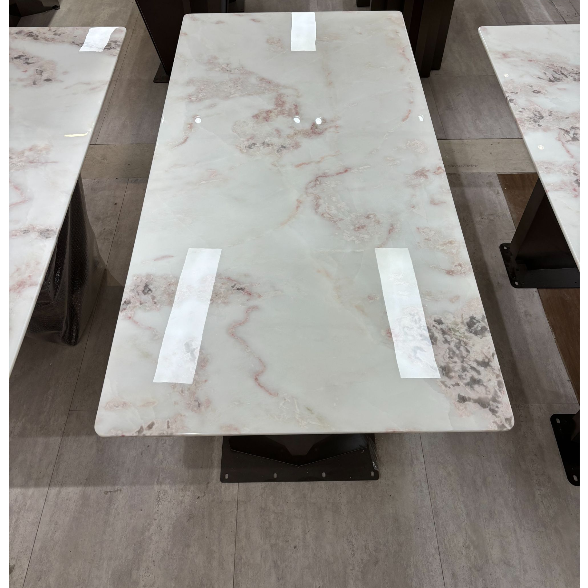 粉钻芬迪白天然奢石餐桌现代意式极简轻奢方形别墅大小户型吃饭桌