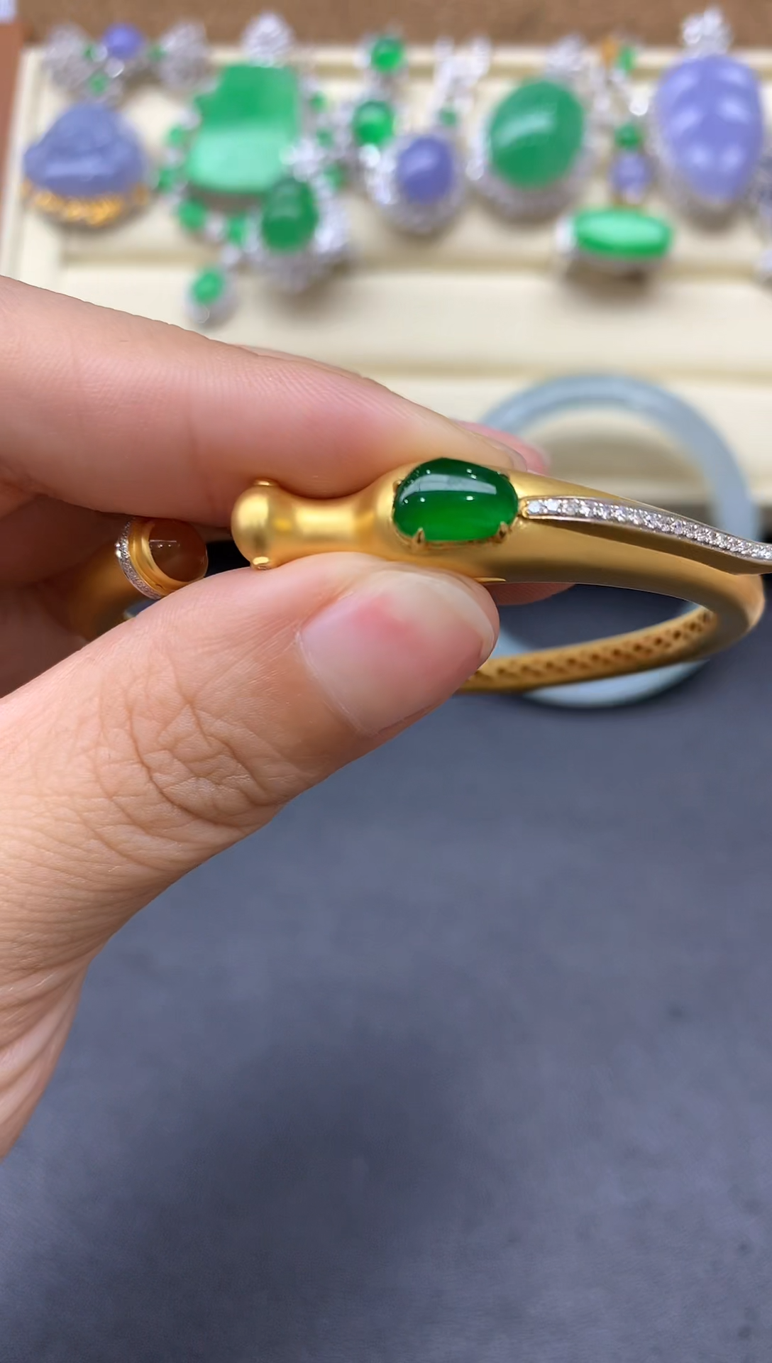 【闪购商品】翡翠手镯18K金镶嵌482-中国好珍宝