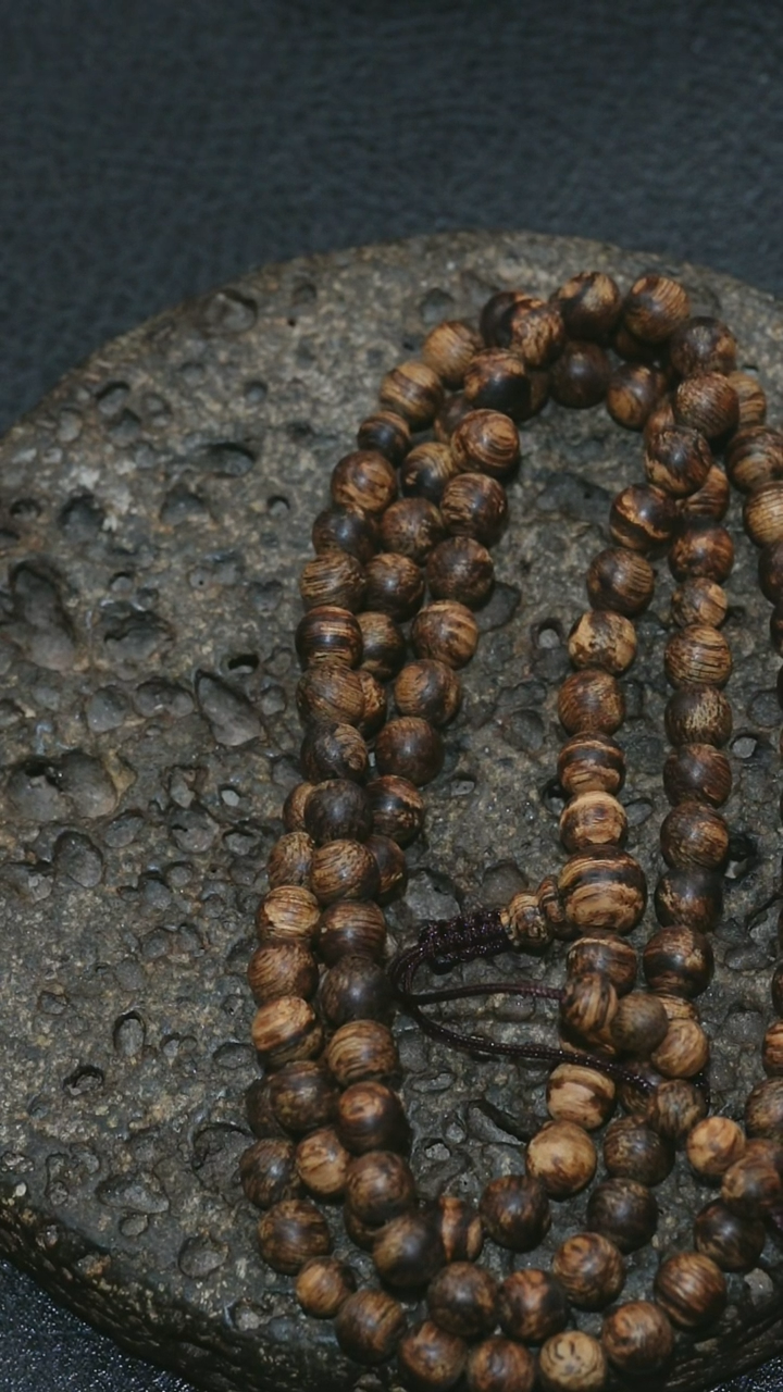 沉香碎屑沉香达拉干虎斑0.68*108颗17克