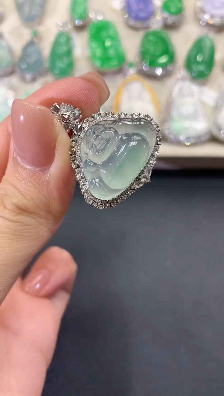 【闪购商品】翡翠吊坠(不含链)18K金镶嵌q53        