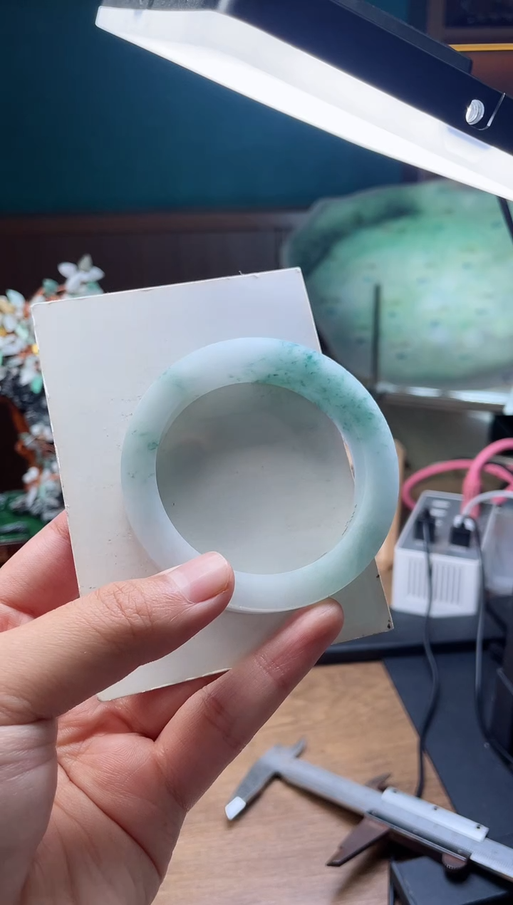 【闪购商品】定制翡翠手镯未镶嵌定制