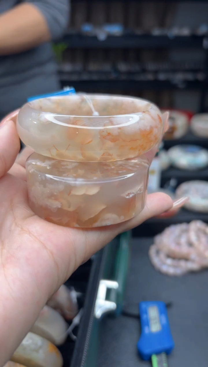 【闪购商品】石英质玉手镯未镶嵌2024（57圈赠送镯心）