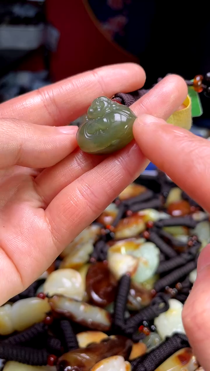 【闪购商品】和田玉颈饰未镶嵌1