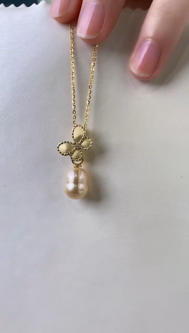 【闪购商品】海水珍珠吊坠(赠链)银S925镶嵌9-10南洋金珠吊坠