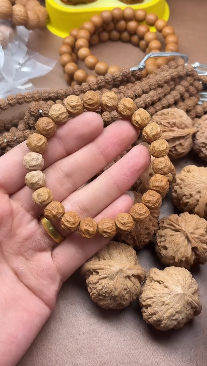 手串猴头核桃o*猴头龙蛇 瑕疵 